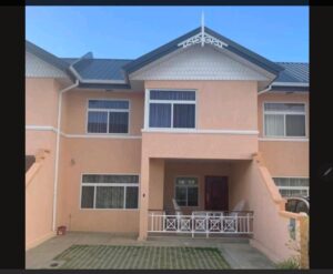 3 Bedroom Condo, Mt Pleasant (Ref: UE-NZ)